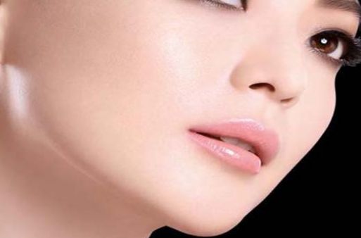 北京頭發(fā)生長排名前三，稀發(fā)治療方式推薦有助脫發(fā)護(hù)理、精細(xì)針療法、革新的移植術(shù)等