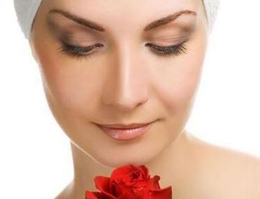 蘇州提眉整形醫(yī)院：眼部年輕化關(guān)鍵所在，榜一紫馨矚目奪冠！