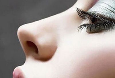 郴州美容醫(yī)生尹偉力的眼袋手術(shù)效果如何？案例展示揭秘