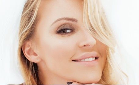 青島修復雙眼皮十強醫(yī)生口碑實力排行榜：知名度爆表！