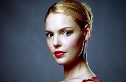 米蘭柏羽專(zhuān)業(yè)雙眼皮割開(kāi)醫(yī)生康春雨、盧尚兵、雷狀等醫(yī)師資質(zhì)和技術(shù)對(duì)比大揭秘！