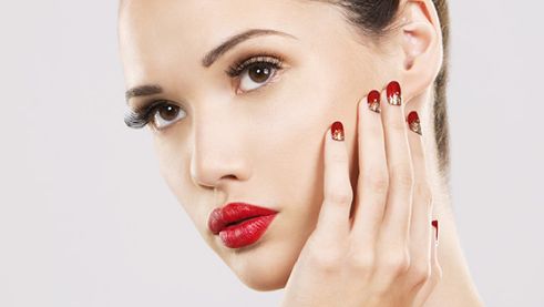 上海范榮杰醫(yī)生作鼻修復，給你信心恢復原貌