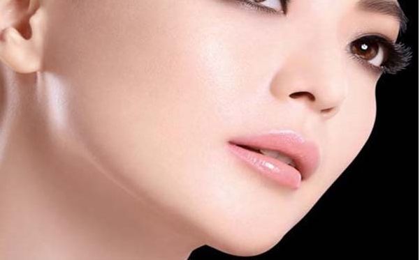 南京華美醫(yī)生招牌案例曝光：沈正宇胸部手術(shù)效果驚艷！