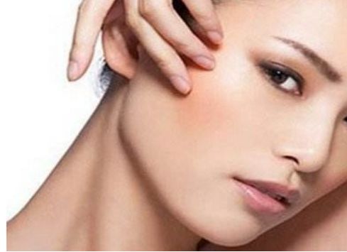 重塑雙眼皮的魅力，一位著名醫(yī)師的成功案例分享