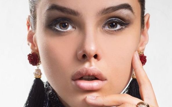 馮曉玲師傅私密整形手術(shù)效果揭秘，真人術(shù)后體驗(yàn)分享！