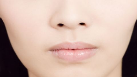 成都口碑醫(yī)美院瞬間打造完美提眉效果，好評如潮！