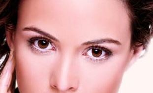 上海九院整形科眼部整形醫(yī)生詳細解析：精于細節(jié)，敏銳捕捉美麗轉(zhuǎn)瞬間！