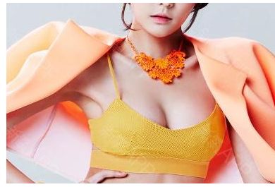 上海專業(yè)脂肪填充醫(yī)生費(fèi)用與背景全盤(pán)解析！10位專家引領(lǐng)行業(yè)發(fā)展！