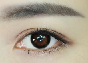 成都醫(yī)美豐胸實(shí)力醫(yī)生推薦，助你擁有豐滿胸線