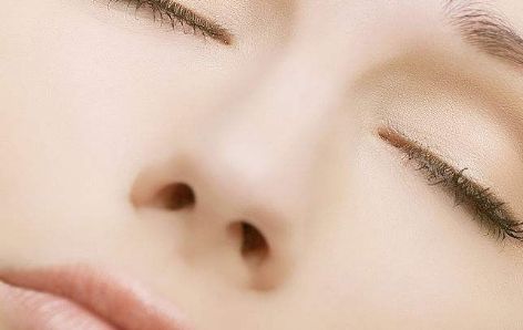 中山市2023年吸脂醫(yī)生綜合排名及費(fèi)用情況揭秘！十大專(zhuān)家分析、真實(shí)案例詳解、價(jià)格清單大揭秘！