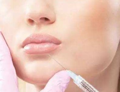 北京協(xié)和醫(yī)院雙眼皮整形價(jià)格及醫(yī)生評測，案例圖伴隨