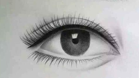 曾慶明自體脂肪填充是否安全有效？如何保證術后效果與手感自然？