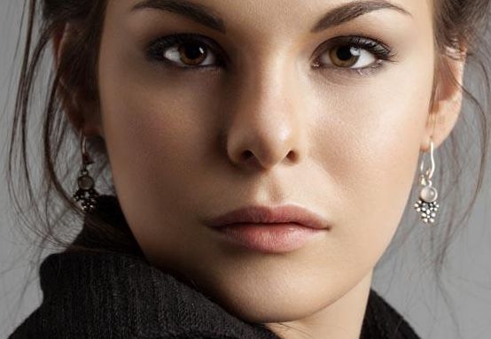 重慶華美陳德法醫(yī)生引領潮流，最新假體隆胸案例曝光