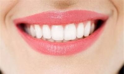 北京愉悅整形醫(yī)院：專家醫(yī)生介紹、成功隆鼻案例分享、價格一覽