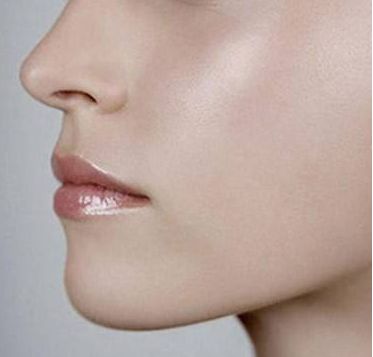 上海乳房整形領(lǐng)域的佼佼者，精選十大醫(yī)療機(jī)構(gòu)！東方醫(yī)院、薇琳、伊萊美優(yōu)勢(shì)剖析