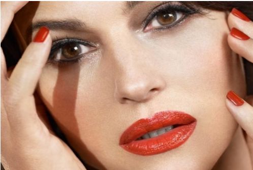 蘇州美萊吳靜專家推薦！胸部隆起效果驚人！醫(yī)生成功案例大揭秘