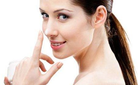 西京醫(yī)院受歡迎的雙眼皮手術(shù)醫(yī)生有哪些專家？為您推薦幾位靠譜醫(yī)師。