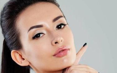 鼻子修復(fù)費(fèi)用高昂？劉彥軍醫(yī)生背景及手術(shù)成功案例展示