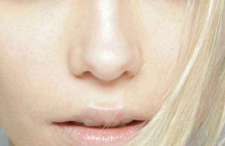 脂肪豐胸是否可實(shí)現(xiàn)假體效果？誘人的完美替代方法是什么？