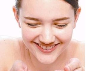 上海知名整形外科醫(yī)院：最佳抽脂排行榜曝光，受推崇的九院與長征受關(guān)注