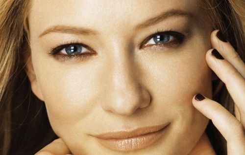 南京哪家醫(yī)院是南京做隆胸手術(shù)的首選之地？熱門之選：維多利亞、華美榮登榜首