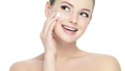 成都恩喜整形醫(yī)院的隆鼻效果如何？長達90天的變化細節(jié)圖揭秘