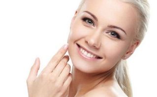 重塑雙眼皮的毫無痕跡技術 深度解析廈門海峽整形張宏醫(yī)生的魅力方案及收費