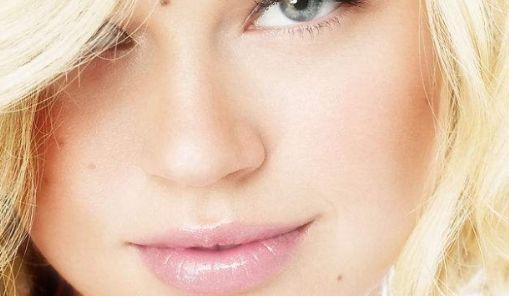 雙眼皮手術(shù)案例揭秘：重慶軍科范文亮醫(yī)生的獨(dú)特方法值得借鑒！