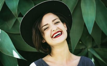 景德鎮(zhèn)市第六人民醫(yī)院整形美容科-眾多獎項加冕，選擇哪家景德鎮(zhèn)整形醫(yī)院更好？