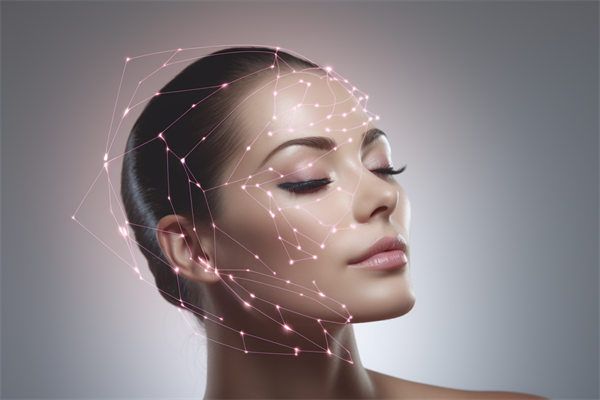 告別招風耳：副耳切除手術全解析