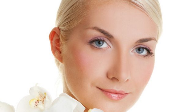 西安晶膚整形醫(yī)院：醫(yī)生楊瑩的技術(shù)和價格怎么樣？