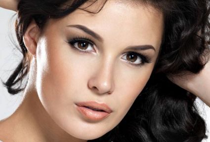 上海天壇普華拉皮哪家醫(yī)生更靠譜？比較彭曉韻和樸光哲，看看誰更適合你