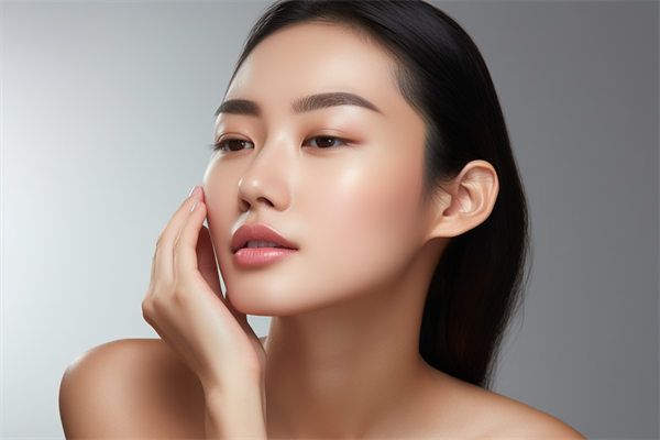 廣州美恩醫(yī)院鼻基底填充案例及價格分析