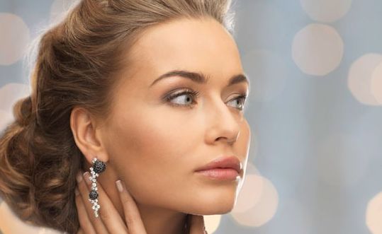 深圳鄧景成醫(yī)生下頜角對(duì)比：手術(shù)優(yōu)勢(shì)、醫(yī)生資質(zhì)及價(jià)格說(shuō)明