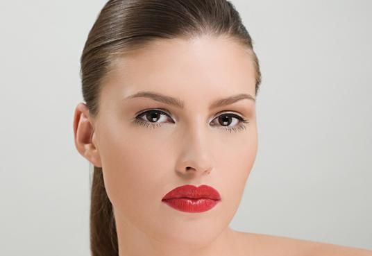 廣州哪家口紅修復(fù)醫(yī)院更專業(yè)？