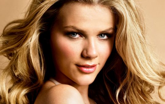 昆明市有哪幾家專業(yè)隆鼻整形醫(yī)院提供服務(wù)？