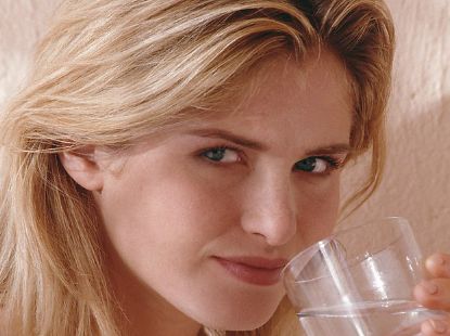 上海隆胸醫(yī)生技術(shù)水平盤點(diǎn)：權(quán)威名單不容錯(cuò)過