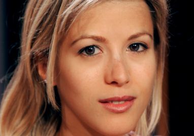 如何選擇適合腫眼泡內(nèi)雙的雙眼皮方式？能否只進(jìn)行抽脂而不割雙眼皮？