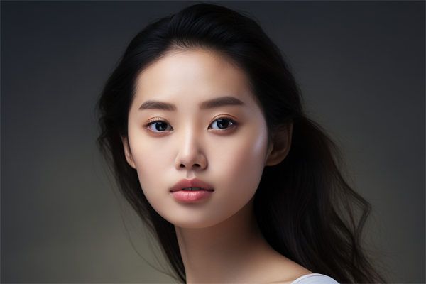 重慶新橋醫(yī)院眼部整形攻略：費(fèi)用及真人案例分享