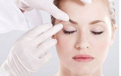 2024北京激光去眼袋醫(yī)院專家大排名：協(xié)和黃渭青口碑如何？