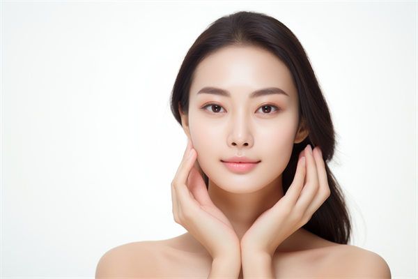 名聲卓著的眼部整形醫(yī)院五強(qiáng)：重塑亮眼的秘密