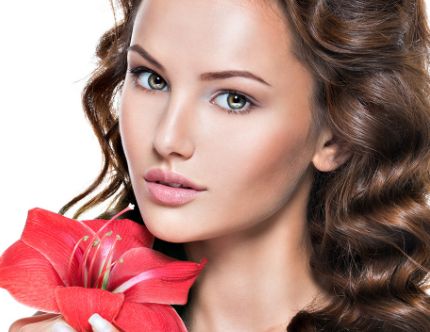 手術(shù)中不幸：整形隆胸手術(shù)后悲劇事件揭秘