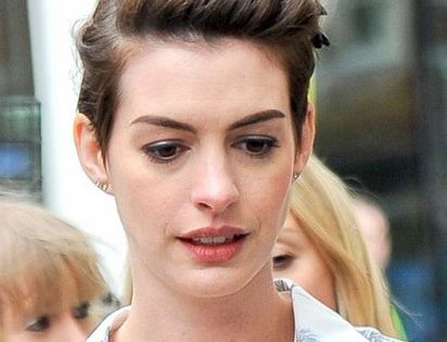 長(zhǎng)沙植發(fā)價(jià)格公開！揭秘正規(guī)植發(fā)機(jī)構(gòu)收費(fèi)標(biāo)準(zhǔn)