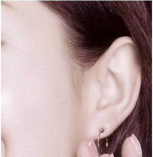 成都最佳隆胸手術(shù)醫(yī)院推薦，專業(yè)貼心的服務(wù)讓你迅速擁有美麗分量感！