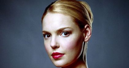 北京瑞麗詩植發(fā)技術(shù)優(yōu)勢揭秘：3位專家解讀價(jià)格及口碑