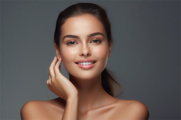 上海諾詩(shī)雅美容醫(yī)院詳細(xì)地址及隆鼻前后效果對(duì)比