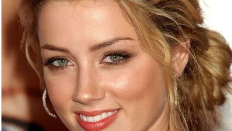 阜陽(yáng)市人民醫(yī)院整形美容科：專(zhuān)業(yè)醫(yī)師、豐富特色項(xiàng)目、詳細(xì)收費(fèi)全揭示