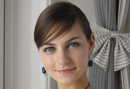 青島豐胸哪家醫(yī)院好？華韓整形真的靠譜！