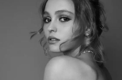 濟(jì)南海峽十月美膚節(jié)活動(dòng)：鉑金超聲炮專享價(jià)曝光，限時(shí)僅需4980元