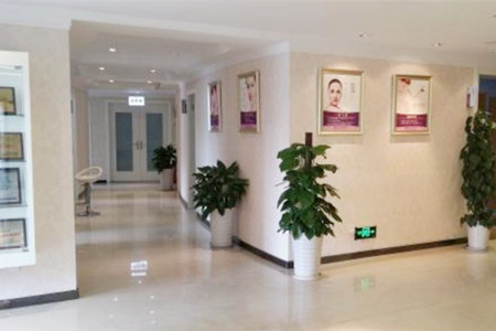 成都中瑞蜜美醫(yī)療美容醫(yī)院